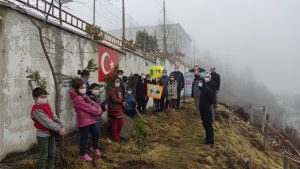 ÇAYBAŞI KÖKLÜK İLK VE ORTA OKULU FİDANLARA HAYAT VERDİ