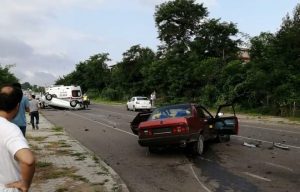 ÇAYBAŞI  İKİZCE YOLUNDA TRAFİK KAZASI MEYDANA GELDİ