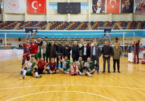 AKKUŞ BELEDİYE DEPLASMANDA HALİLİYE BELEDİYESPORU 3-0 YENDİ