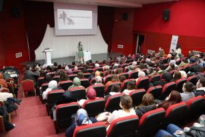 AKADEMİSYEN ANNE ORDULULARLA BULUŞTU