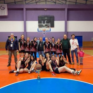 LİSELER ARASI BASKETBOL GENÇ KIZLAR İL BİRİNCİSİ ÜNYE ANADOLU LİSESİ