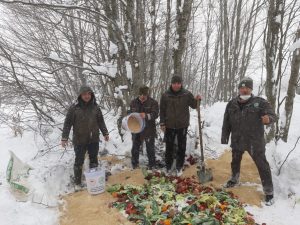 ORDU’DA ZORLU KIŞ ŞARTLARINDA YABAN HAYVANLARI UNUTULMADI