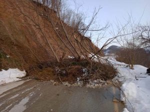 ORDU’DA ERİYEN KAR HEYELANLARA SEBEP OLDU