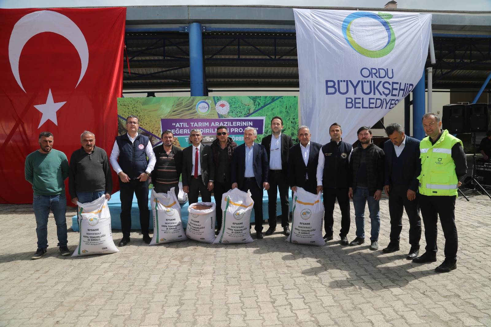 Büyükşehir Belediyesi ile İl