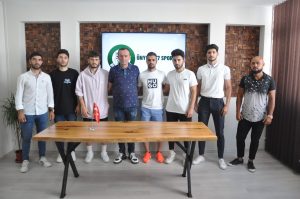 ÜNYESPOR’DAN TRANSFER ŞOV