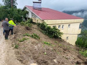 ORDU’YA SON 24 SAATTE 260 KG YAĞMUR DÜŞTÜ