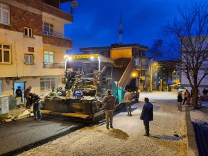 FATSA’DA SICAK ASFALT ÇALIŞMALARI SÜRÜYOR