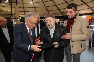 BAŞKAN GÜLER, BEYAZ BASTON DERNEĞİ ÜYELERİ İLE BİR ARAYA GELDİ