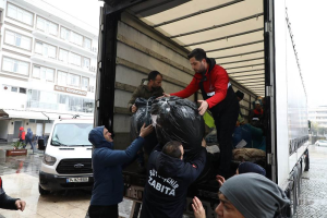 ORDU’DAN DEPREM BÖLGESİNE GÖNÜL KÖPRÜSÜ