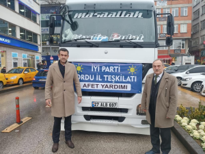 ORDU VE ÜNYE İYİ PARTİ GENÇLİK KOLLARI İLK TIRLARINI DEPREM BÖLGESİNE YOLLADI