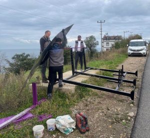 ORDU’DA YOLCU BEKLEME DURAKLARINI HÜKÜMLÜ VE TUTUKLULAR ÜRETİYOR