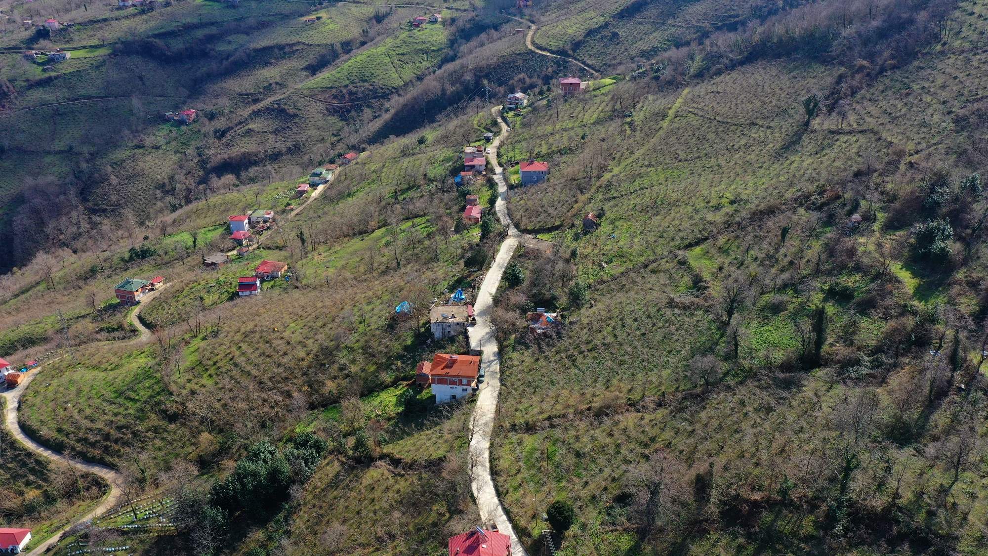 SARAY MAHALESİNDE BETON YOL