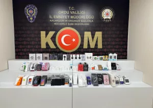 Kom dan kaçakcılık operasyonu