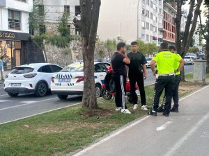 Ünye Sahilinde Bisiklet Yolunda Motosiklet Kullanan Sürücüye Trafik Cezası