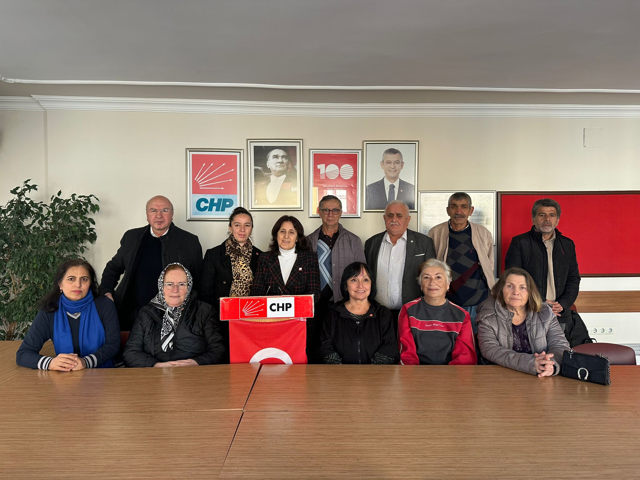 Cumhuriyet Halk Partisi (CHP)