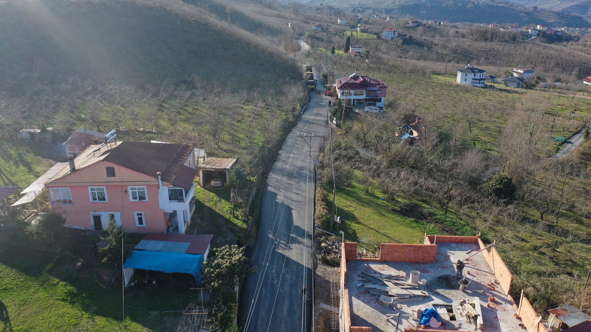 BÜYÜKŞEHRİN ULAŞIM YATIRIMLARI YÜZ GÜLDÜRÜYOR