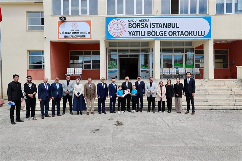Vali Muammer Erol, Akkuş İlçesinde yapımı tamamlanarak hizmete giren eğitim